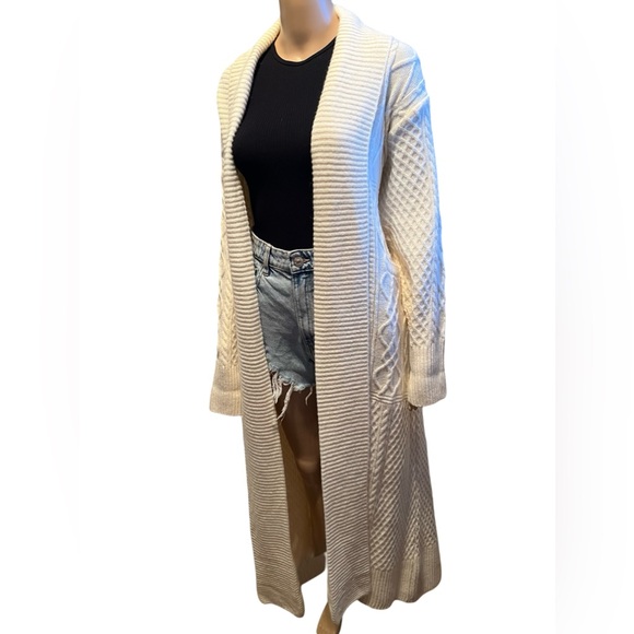 Stunning floor length cream cardigan - Picture 1 of 7